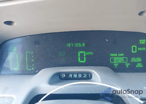 2003 Mercury Grand Marquis Ls z USA, uszkodzony, nr VIN 2MEHM75W43X688117